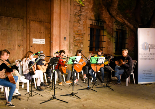 Concert de Santa Cecília del 2022, a les portes de la Fundació Pere Badia