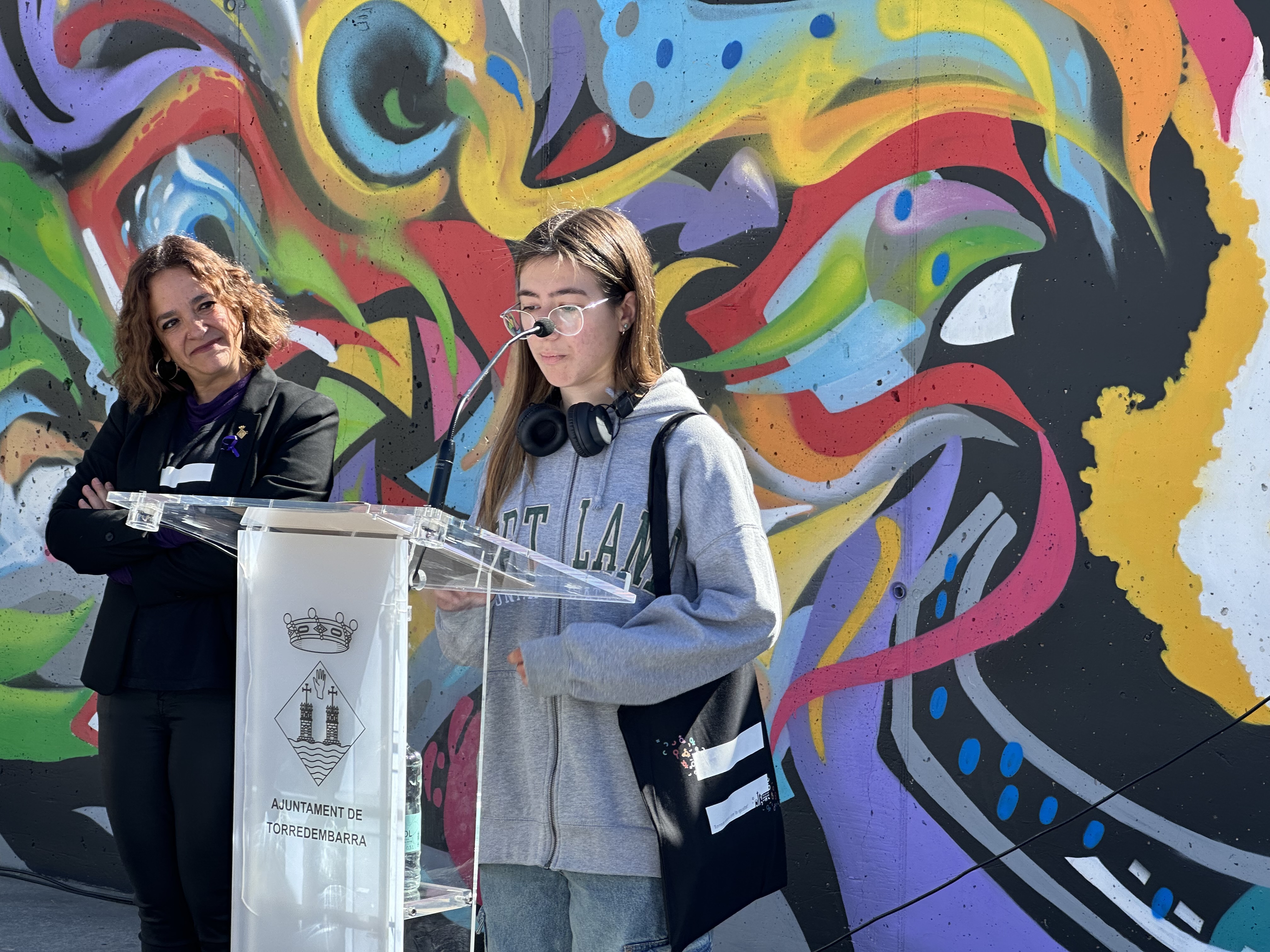 Jana Tomàs, una de les guanyadores del concurs de microrelats