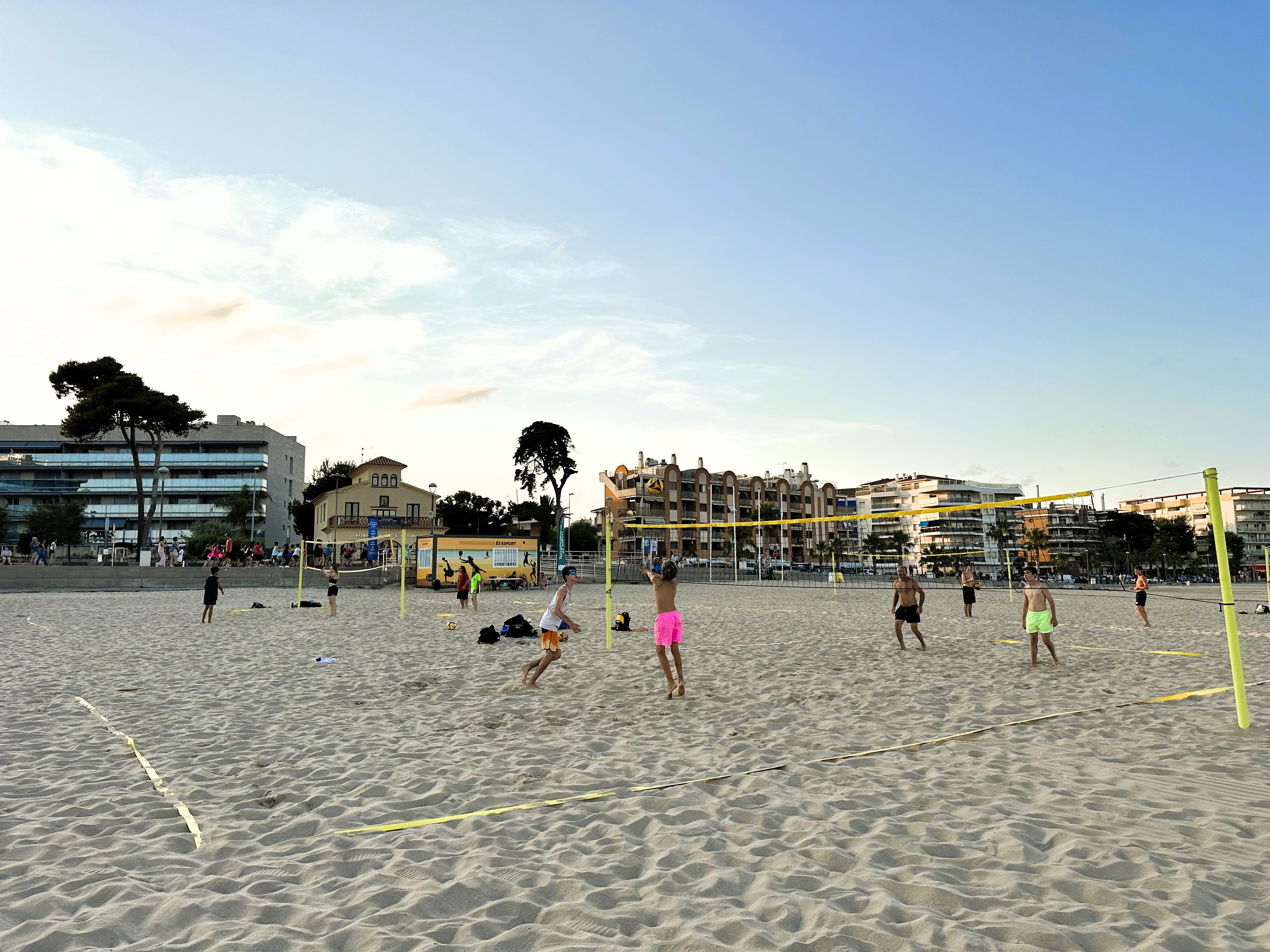 Servei de dinamització esportiva a la platja