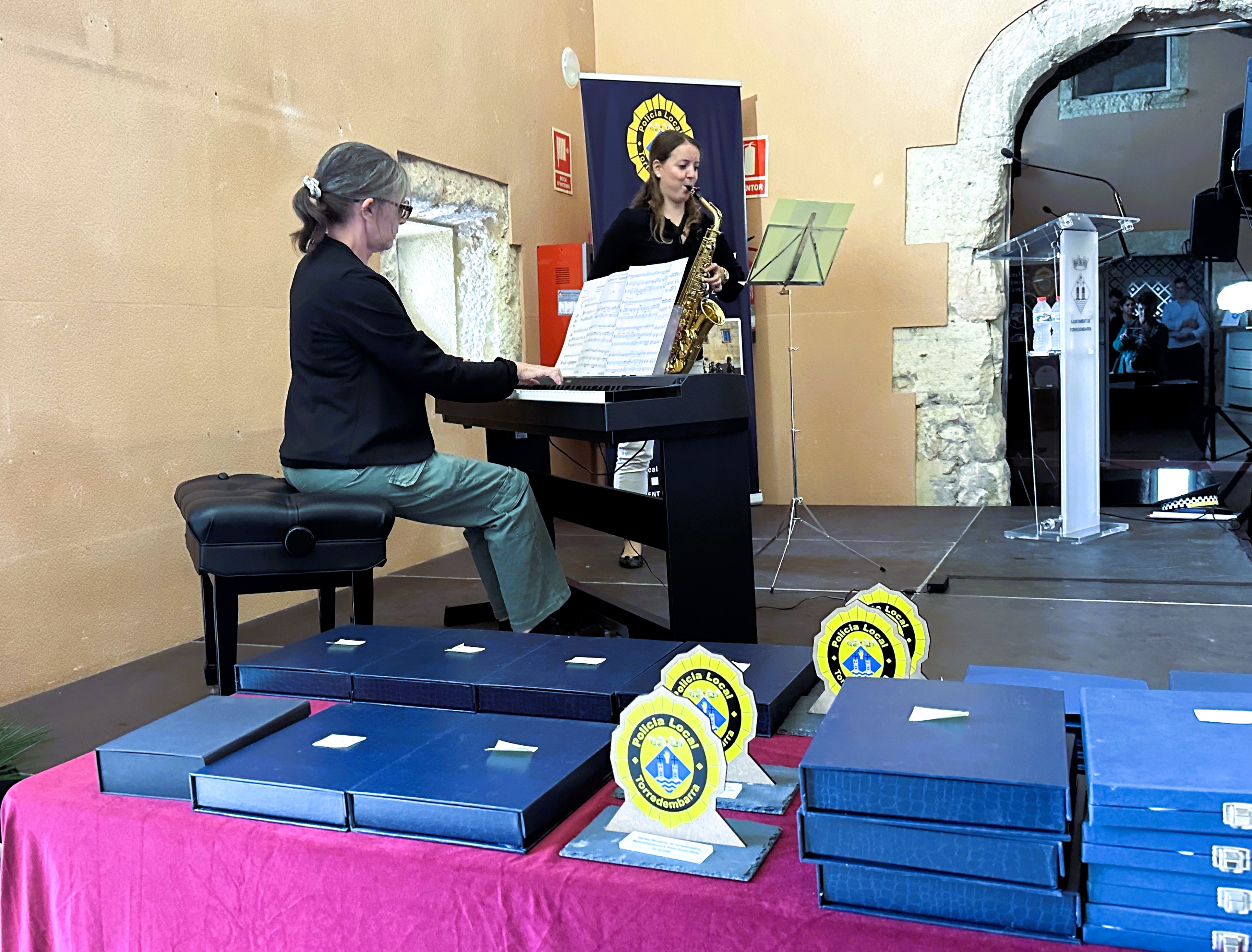 Actuació musical Festa Policia 2