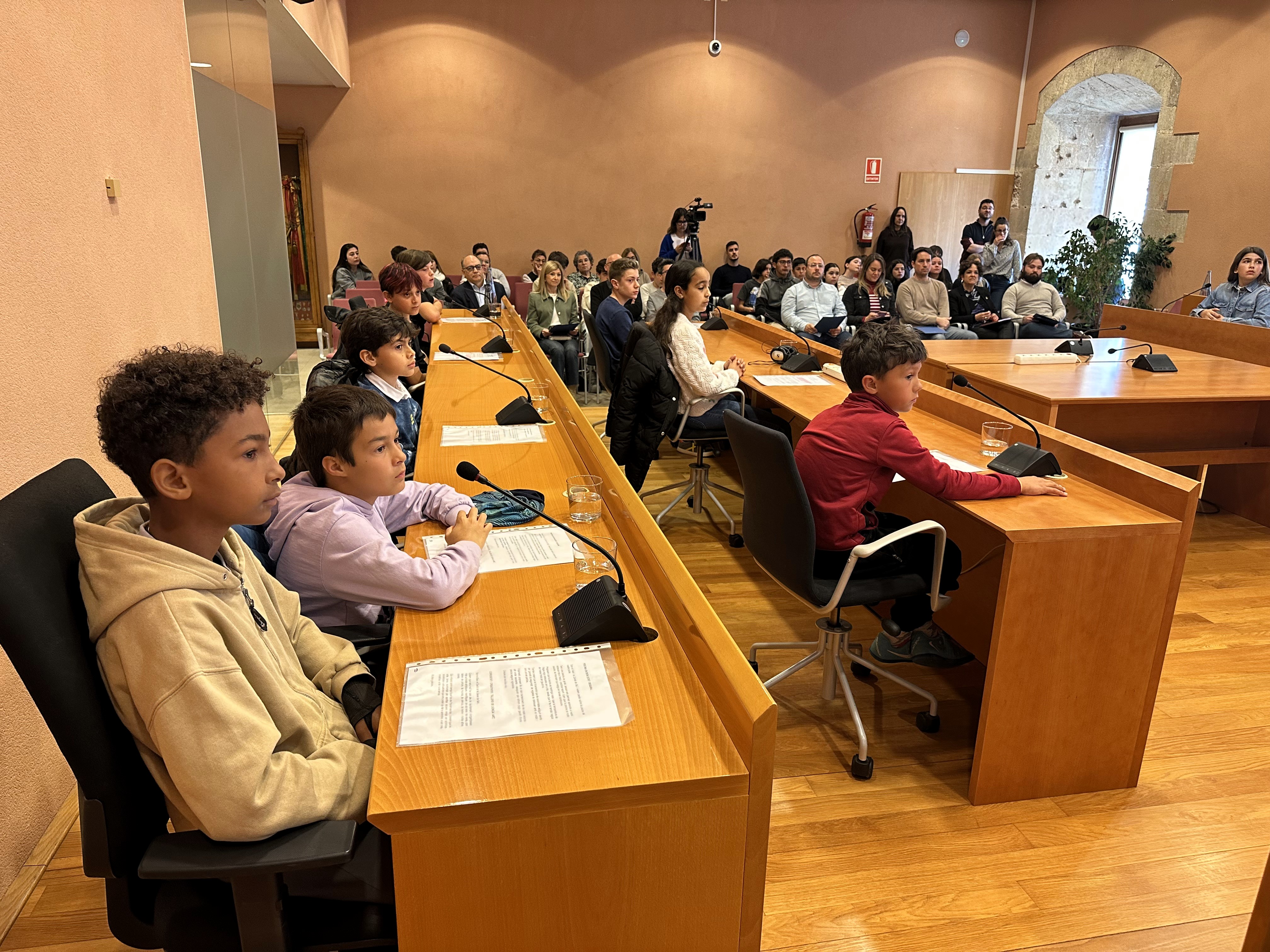 Ple juvenil "Entre tots i totes fem la Torre", del 3 d'abril de 2025