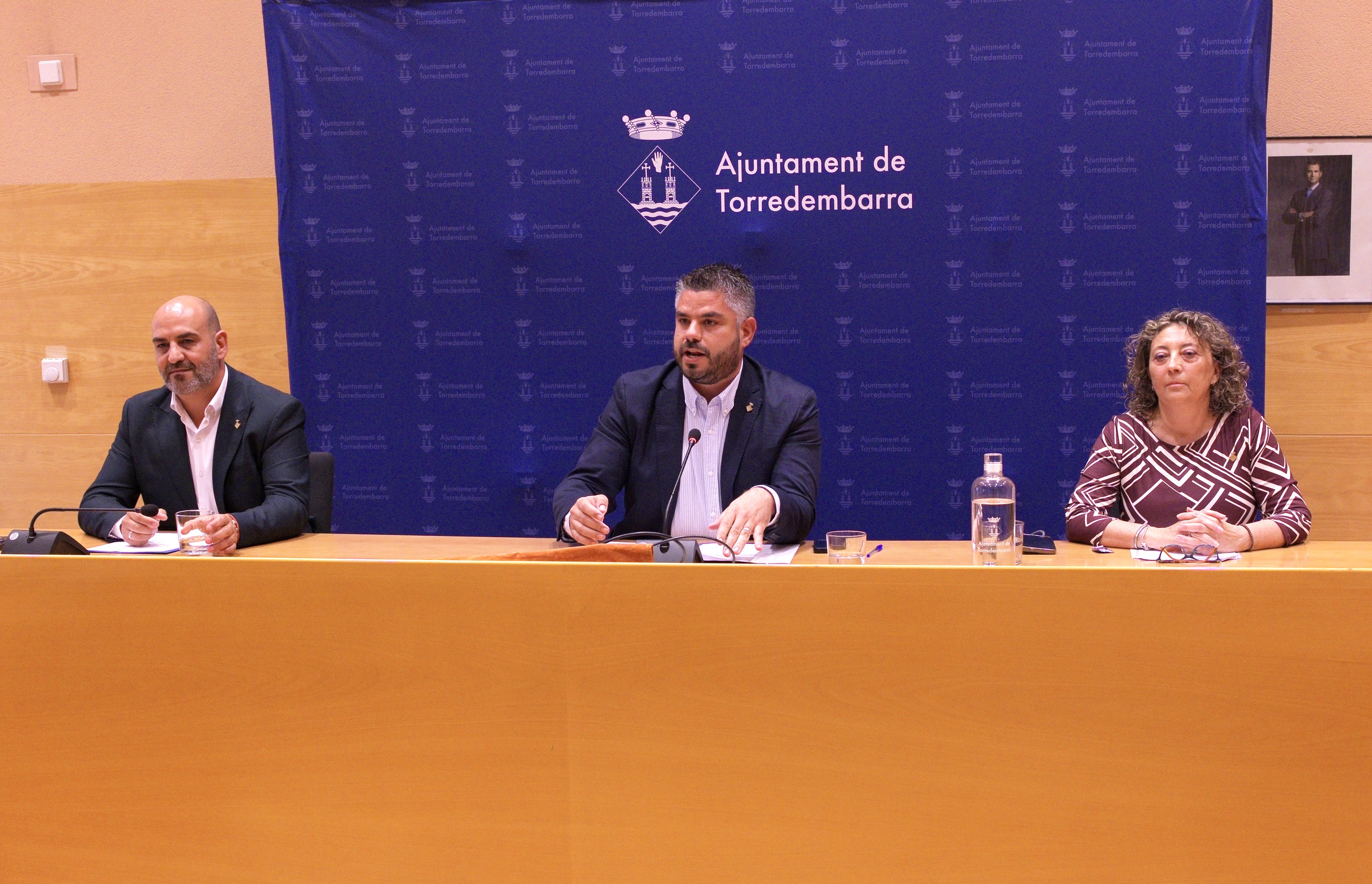 El nou alcalde, presidint el ple extraordinari
