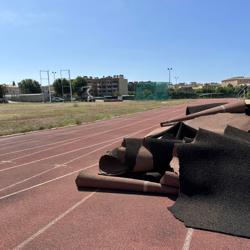 Inici de les obres de renovació del paviment de la pista d’atletisme