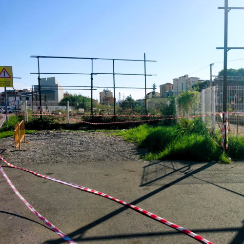 Espai on s'adequarà l'aparcament provisional d'autobusos