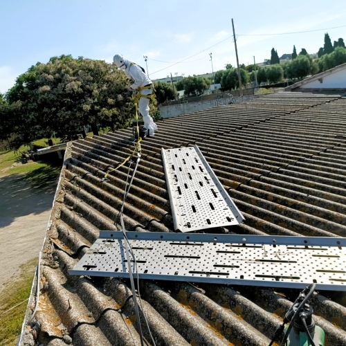 Retirada d'amiant de la coberta de Cal Dània