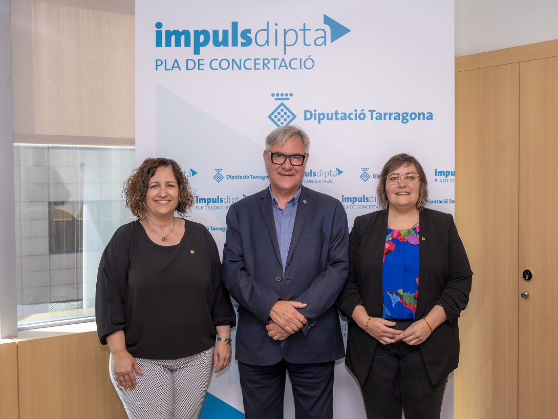 Eduard Rovira amb representants de la Diputació, el dia de la reunió