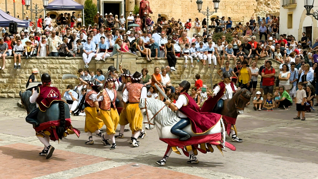 El Ball de Cavallets, a la Passada de Lluïment del Seguici Popular el 2023