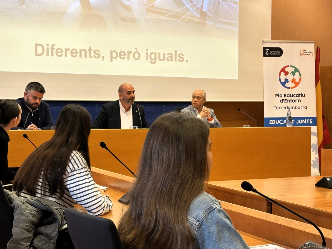 Ple juvenil "Entre tots i totes fem la Torre", del 3 d'abril de 2025