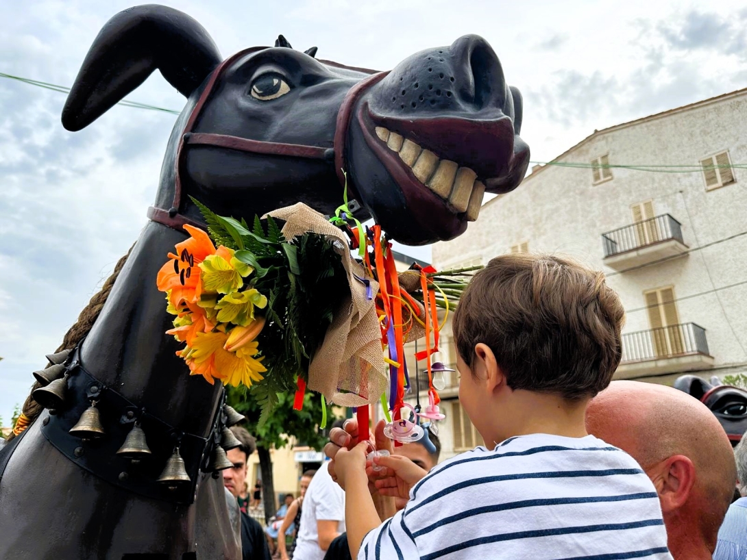 Dona el xumet a la Mulassa i a la Mulasseta