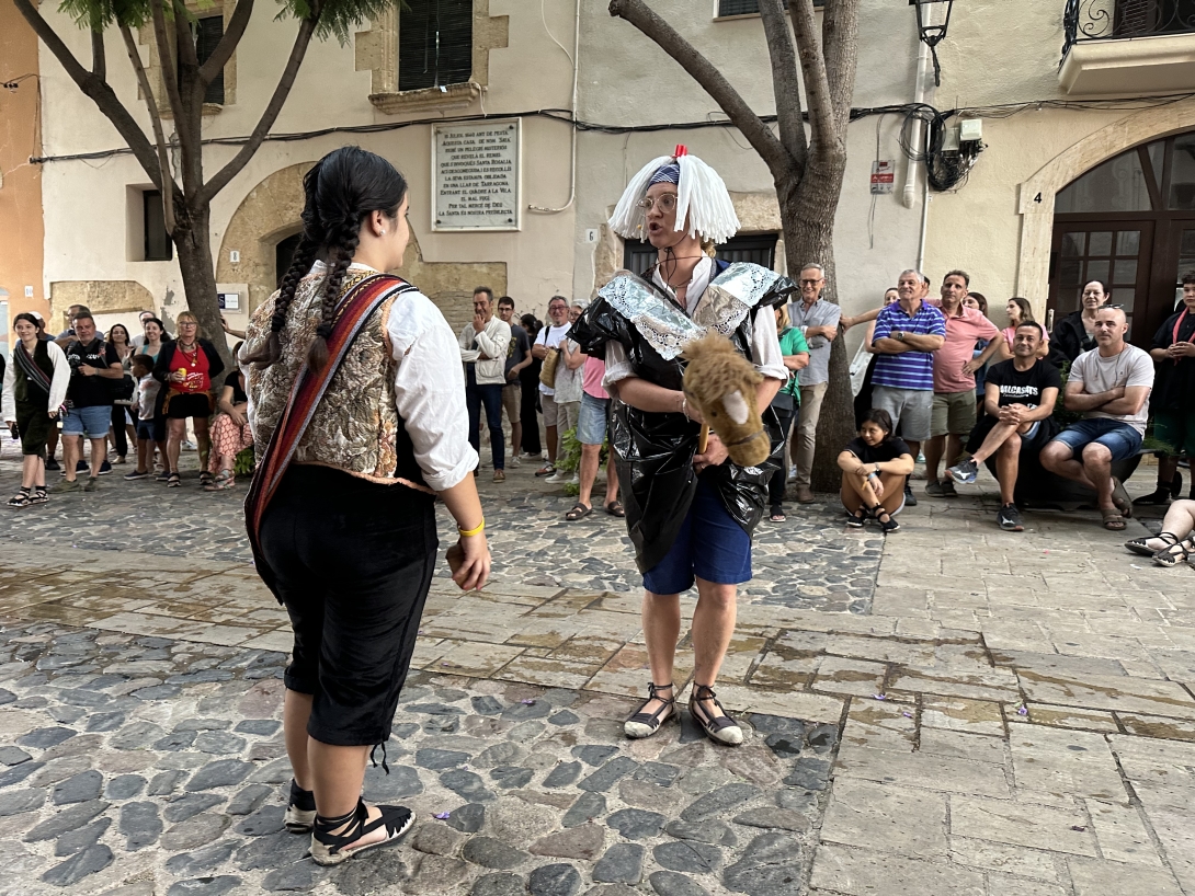 Representació del Ball Parlat del Ball de Serrallonga