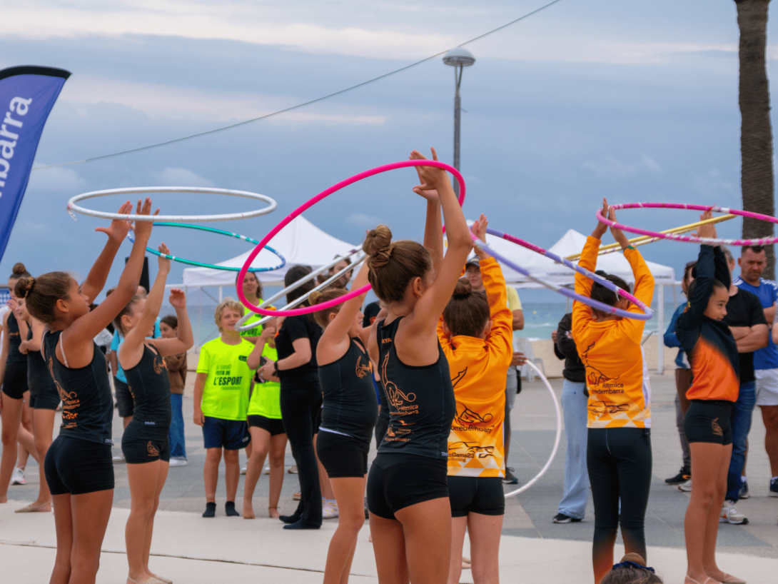 Activitat de gimnàstica rítmica, a la 9a Festa de l'Esport