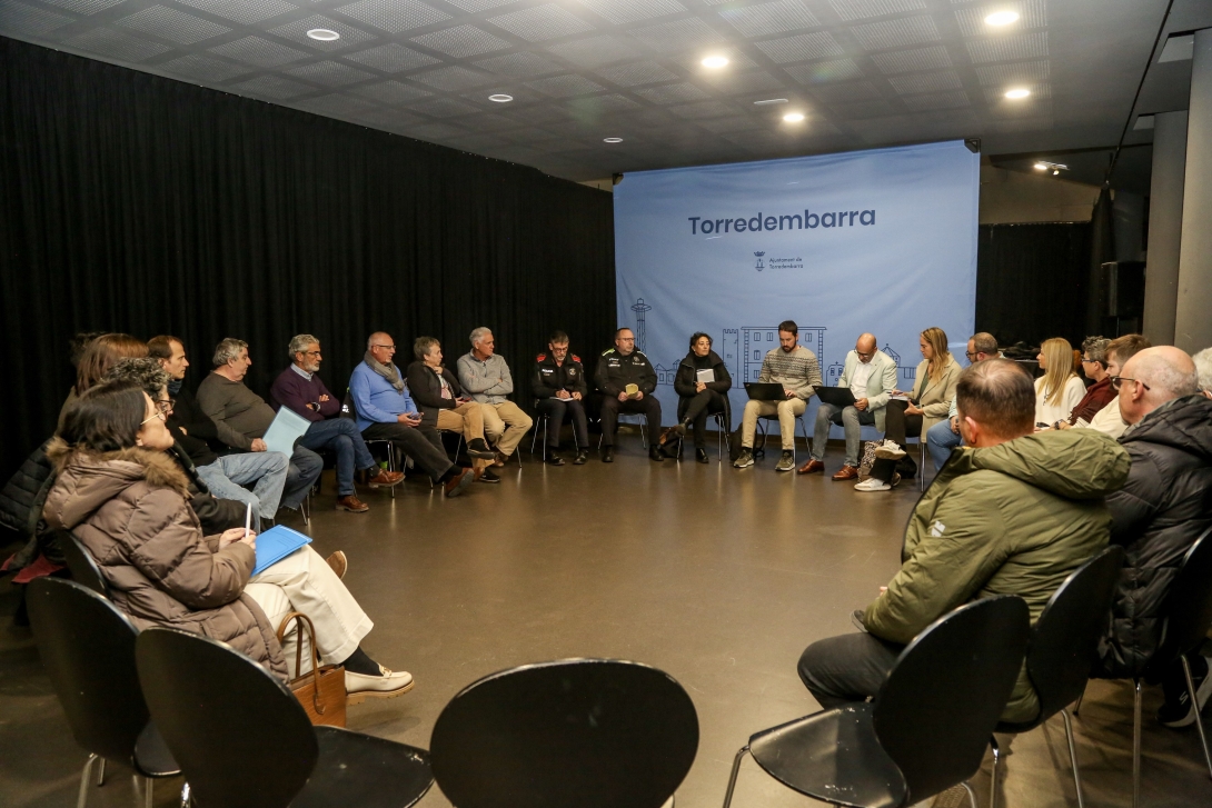 Imatge de la reunió de la Taula Veïnal del 27 de novembre
