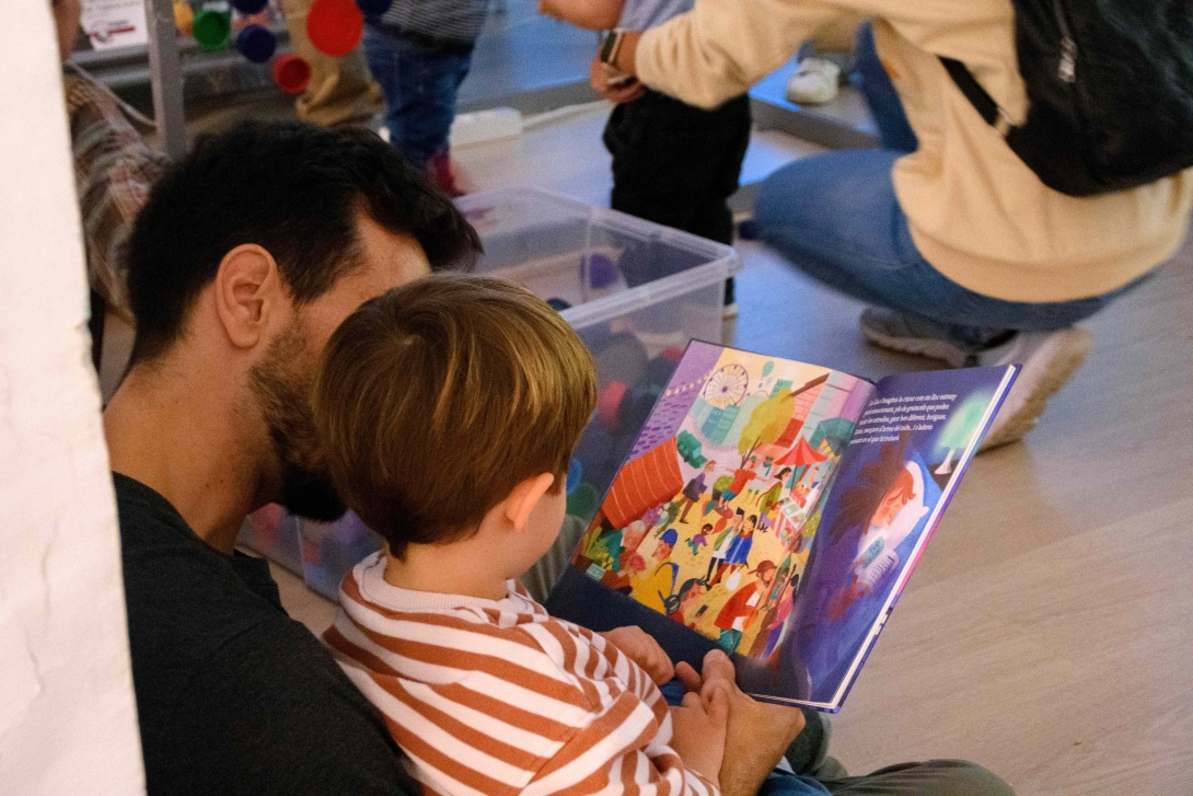 Imatge d'arxiu de l'Espai en família. Foto: Anna Sendra Estrems - Aj.Torredembarra