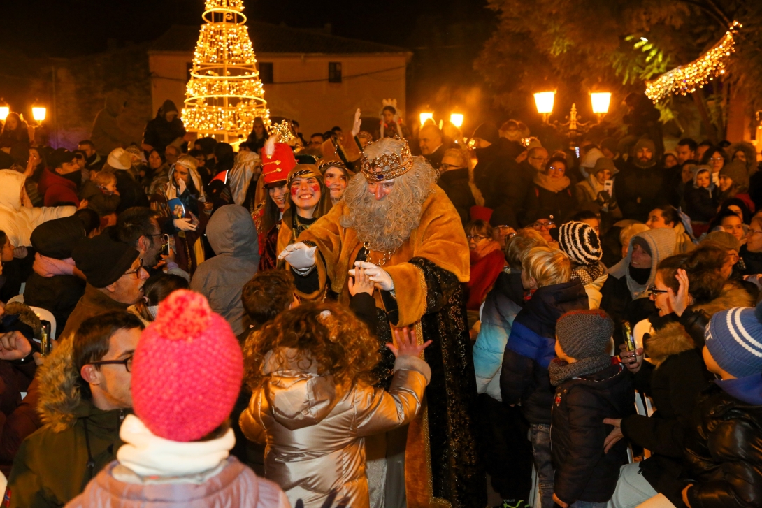 Arribada dels Reis d'Orient a la plaça del Castell