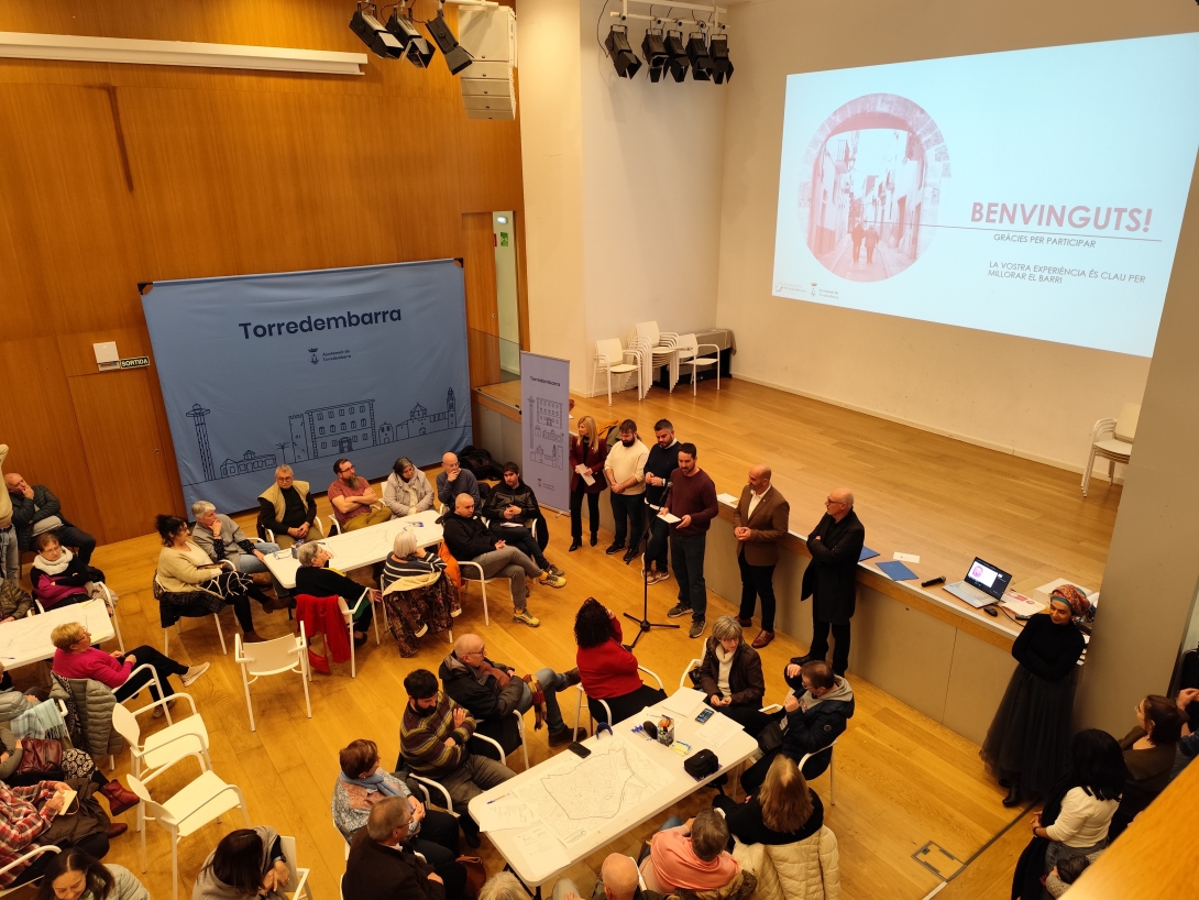 Primera sessió participativa del Pla de Barris